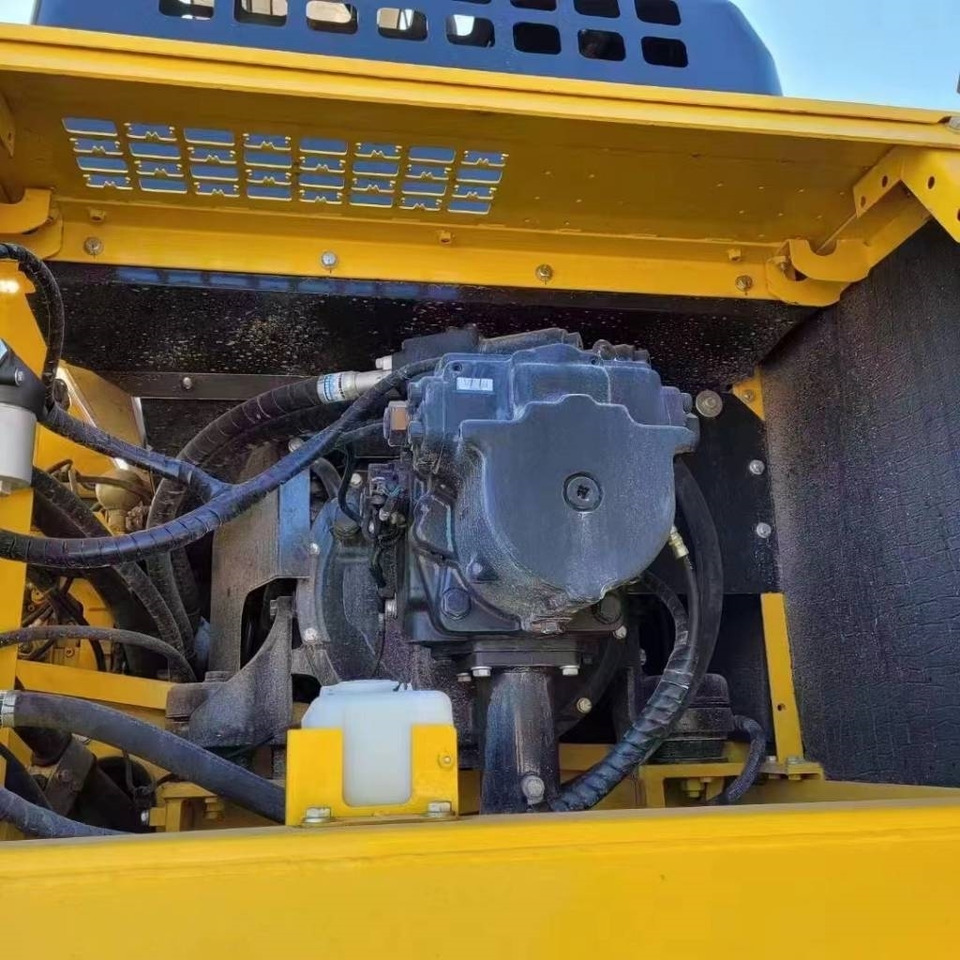 Komatsu PC 450 - حفار زحاف: صورة 3 Komatsu PC 450 - حفار زحاف: صورة 3