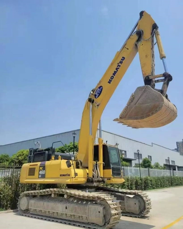 Komatsu PC 460-8 - حفار زحاف: صورة 1 Komatsu PC 460-8 - حفار زحاف: صورة 1