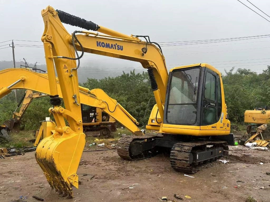 Komatsu PC 60 - حفارة مُصَّغرة: صورة 4 Komatsu PC 60 - حفارة مُصَّغرة: صورة 4