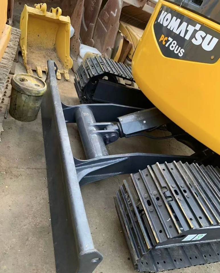 Komatsu PC 78  - حفارة مُصَّغرة: صورة 2 Komatsu PC 78  - حفارة مُصَّغرة: صورة 2