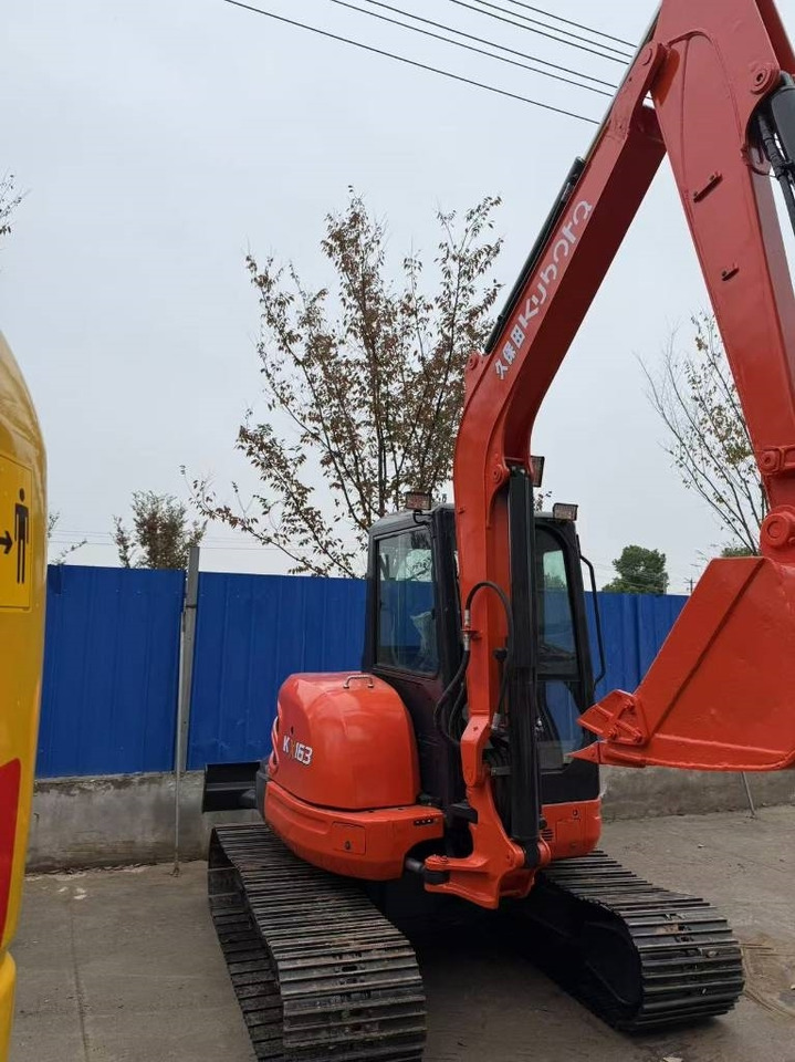 Kubota 163 - حفار زحاف: صورة 1 Kubota 163 - حفار زحاف: صورة 1