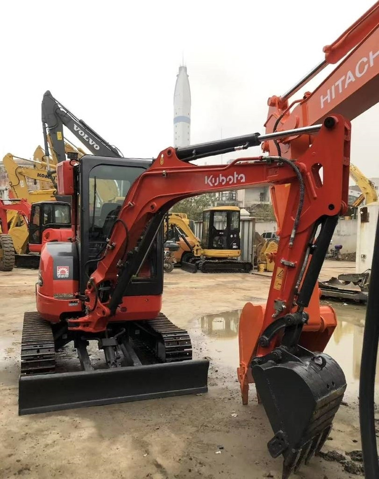 Kubota U 35 - حفارة مُصَّغرة: صورة 4 Kubota U 35 - حفارة مُصَّغرة: صورة 4