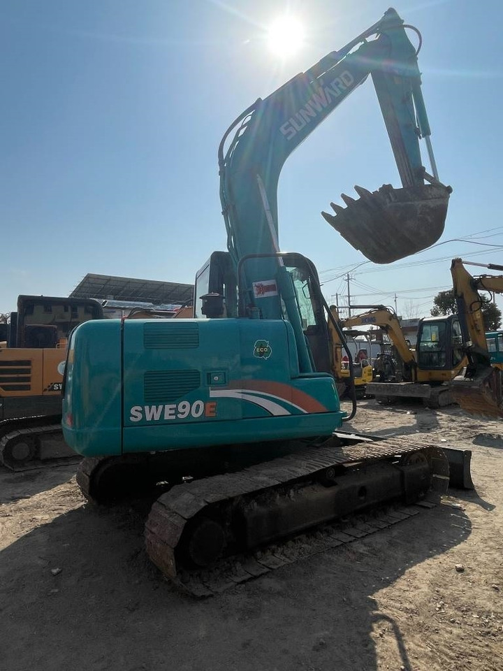 Sunward 90 E - حفار زحاف: صورة 1 Sunward 90 E - حفار زحاف: صورة 1