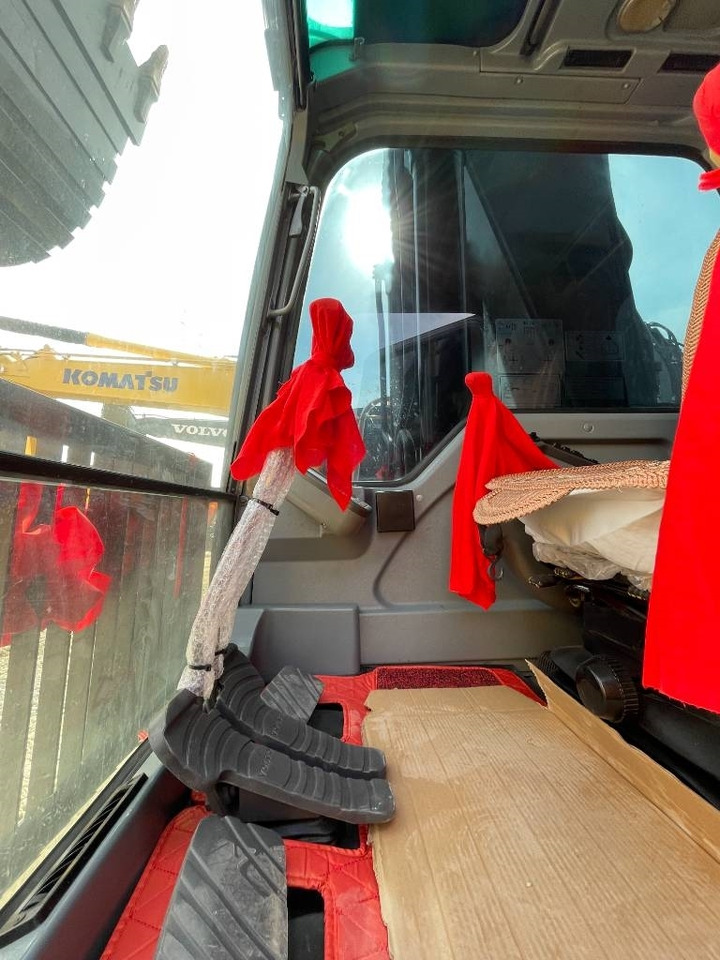 Volvo EC 290 - حفار زحاف: صورة 5 Volvo EC 290 - حفار زحاف: صورة 5