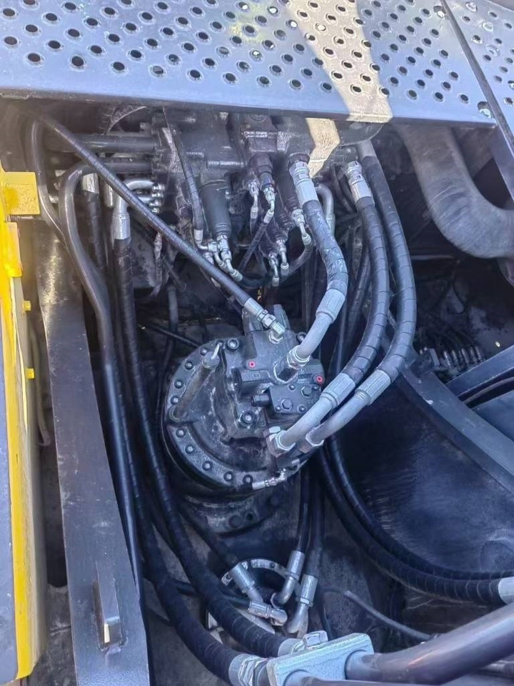 Volvo EC 290 - حفار زحاف: صورة 2 Volvo EC 290 - حفار زحاف: صورة 2