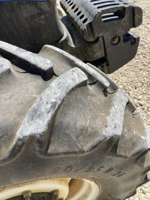 جرار New Holland T5.95: صورة 8