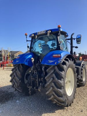 جرار New Holland T7.210: صورة 8
