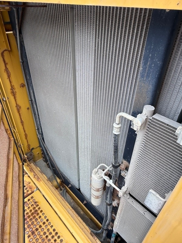 حفار زحاف CAT 374 F L: صورة 22 حفار زحاف CAT 374 F L: صورة 22