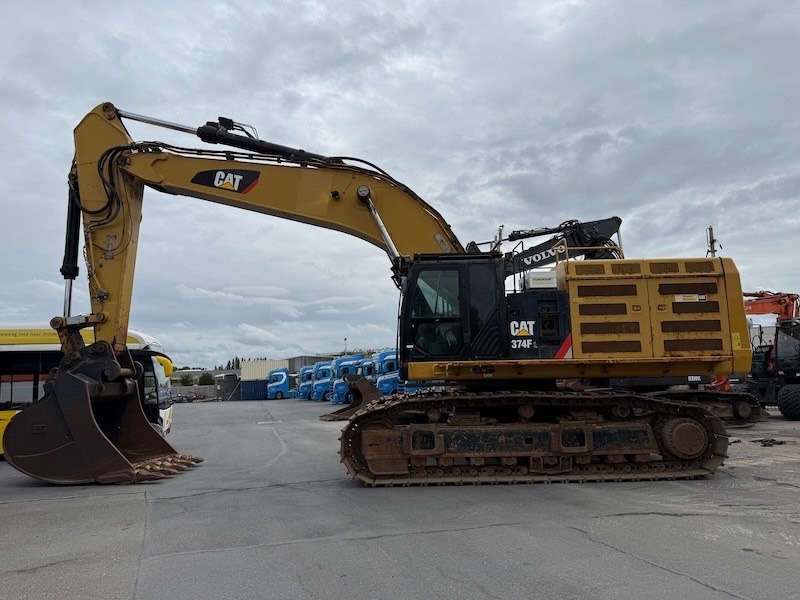 CAT 374 F L - حفار زحاف: صورة 2 CAT 374 F L - حفار زحاف: صورة 2