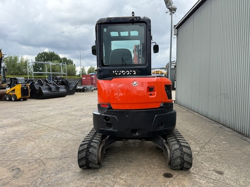 Kubota U 36-4 - حفارة مُصَّغرة: صورة 3 Kubota U 36-4 - حفارة مُصَّغرة: صورة 3