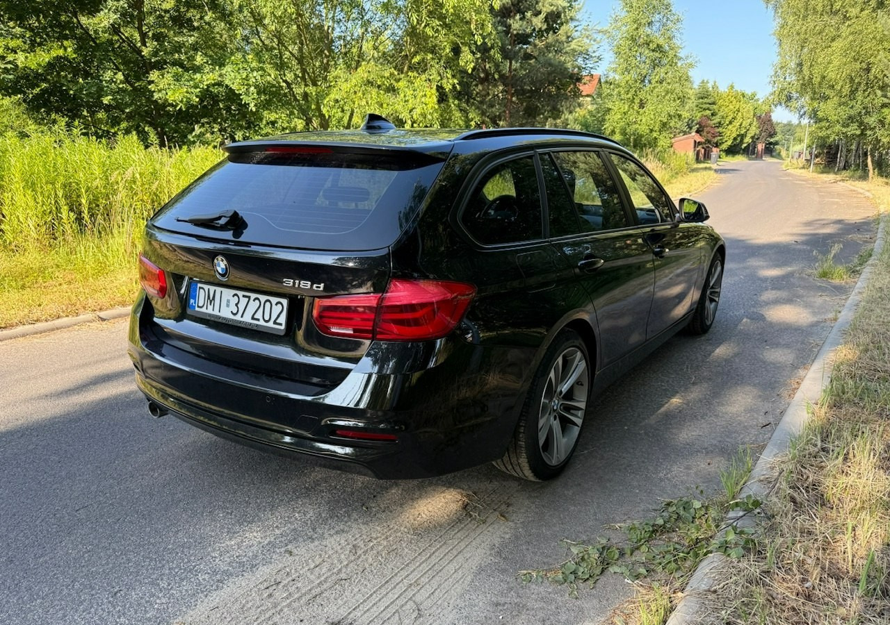 BMW SERIA 3 V (F30/F31/F34) BMW SERIA 3 318d 150KM Automat SportLine*AdaptiveLed*Navi*Półskóra*SerwisBMW* FV - سيارة ستيشن: صورة 4 BMW SERIA 3 V (F30/F31/F34) BMW SERIA 3 318d 150KM Automat SportLine*AdaptiveLed*Navi*Półskóra*SerwisBMW* FV - سيارة ستيشن: صورة 4