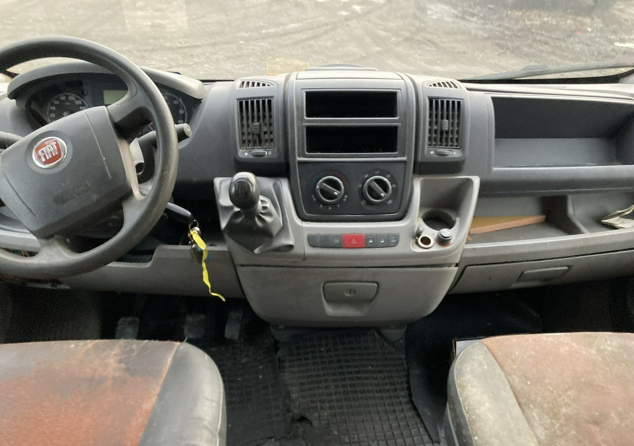 Fiat Ducato Autosklep pieczywa sklep Bar Gastronomiczny Food Truck Foodtruck 200 - شاحنة بيع الطعام: صورة 4 Fiat Ducato Autosklep pieczywa sklep Bar Gastronomiczny Food Truck Foodtruck 200 - شاحنة بيع الطعام: صورة 4