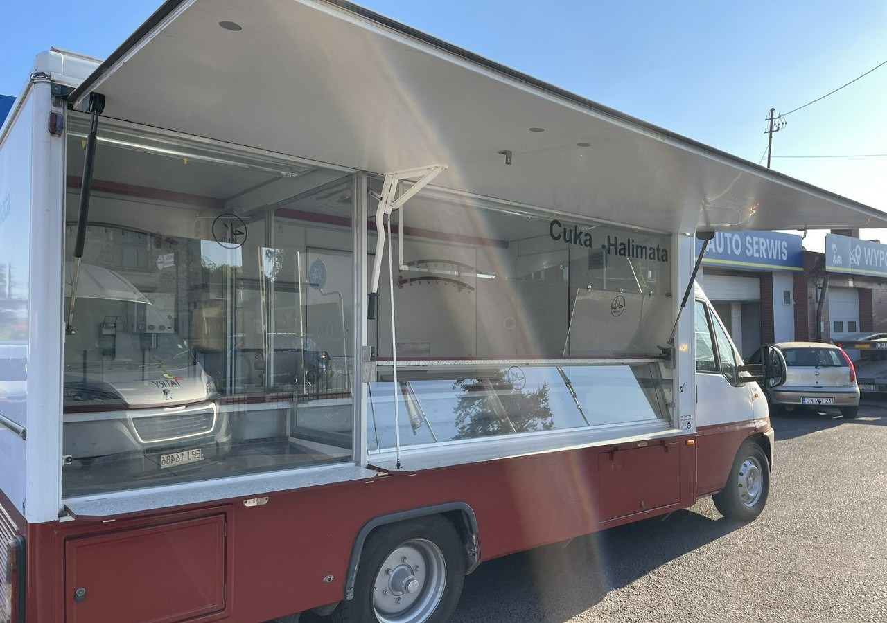 Fiat Ducato Autosklep wędlin Gastronomiczna food truck foodtruck W-zasil DMC 350 - شاحنة بيع الطعام: صورة 2 Fiat Ducato Autosklep wędlin Gastronomiczna food truck foodtruck W-zasil DMC 350 - شاحنة بيع الطعام: صورة 2
