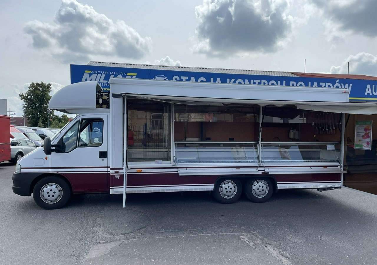 Fiat Ducato Autosklep wędlin Gastronomiczny Food Truck Foodtruck 55122km Borco20 - شاحنة بيع الطعام: صورة 5 Fiat Ducato Autosklep wędlin Gastronomiczny Food Truck Foodtruck 55122km Borco20 - شاحنة بيع الطعام: صورة 5