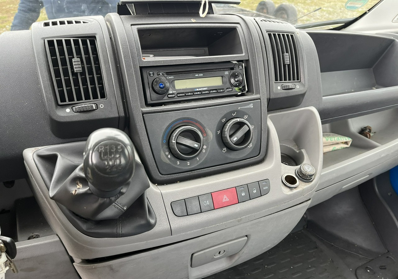 Fiat Ducato Ducato 3.0-160KM Rama pod zabudowę 2011,2009 - شاحنة التوصيل: صورة 4 Fiat Ducato Ducato 3.0-160KM Rama pod zabudowę 2011,2009 - شاحنة التوصيل: صورة 4