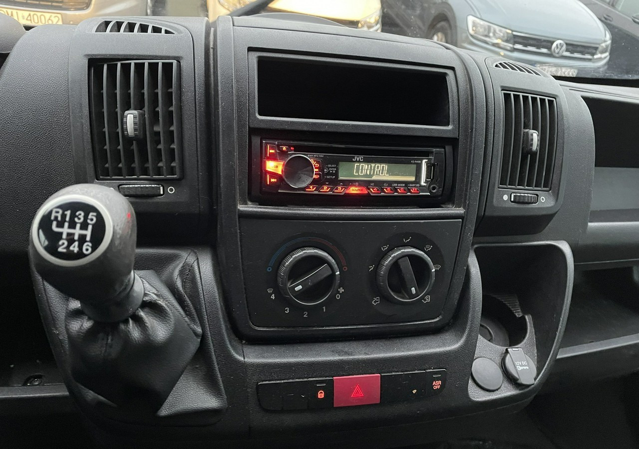 Fiat Ducato Ducato 3.0-180KM Chłodnia Konvekta Model 2015 - شاحنة مُبرّدة للتوصيل: صورة 5 Fiat Ducato Ducato 3.0-180KM Chłodnia Konvekta Model 2015 - شاحنة مُبرّدة للتوصيل: صورة 5