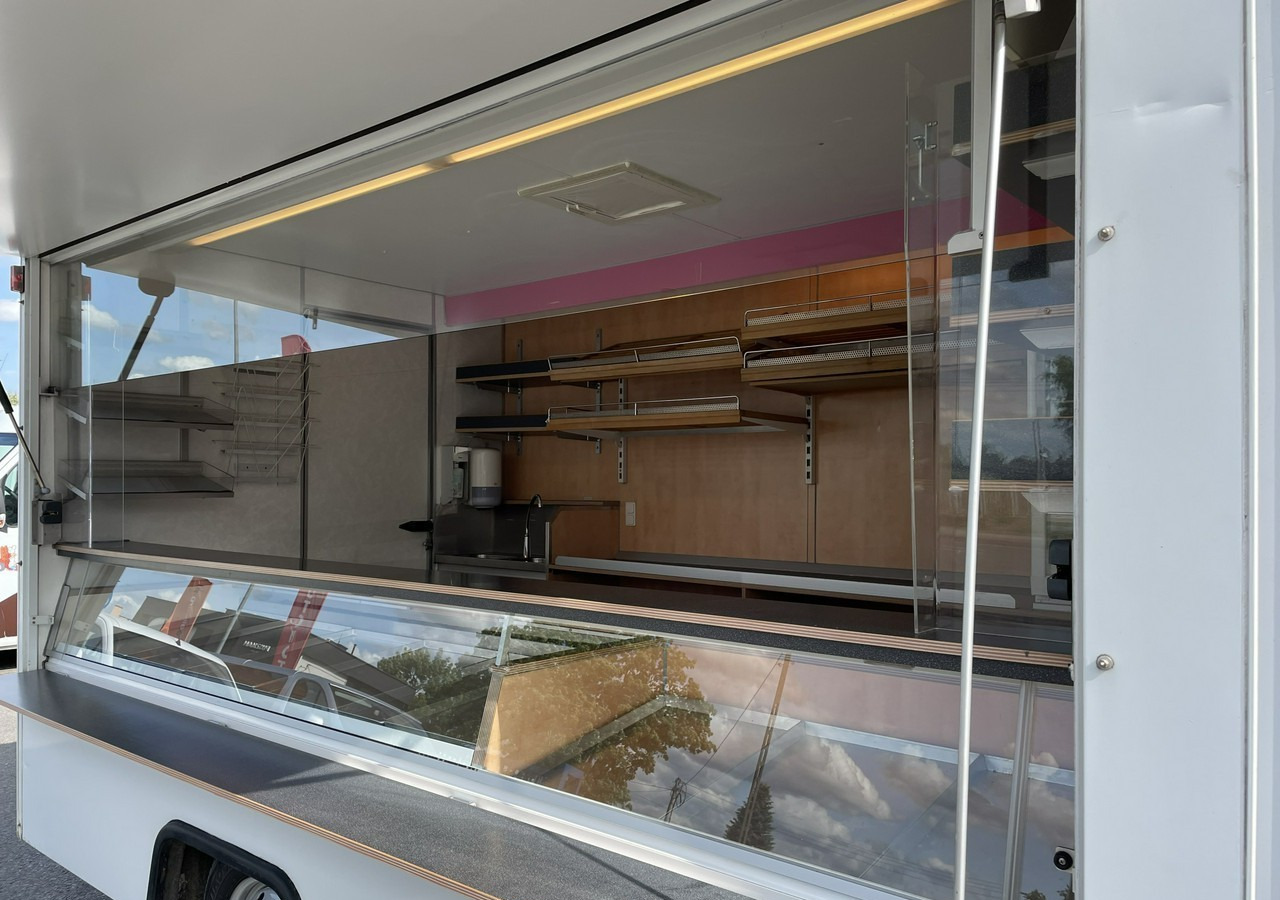 Fiat Ducato Ducato Autosklep Gastronomiczny Food Truck Foodtruck sklep Borco 200 - شاحنة بيع الطعام: صورة 3 Fiat Ducato Ducato Autosklep Gastronomiczny Food Truck Foodtruck sklep Borco 200 - شاحنة بيع الطعام: صورة 3