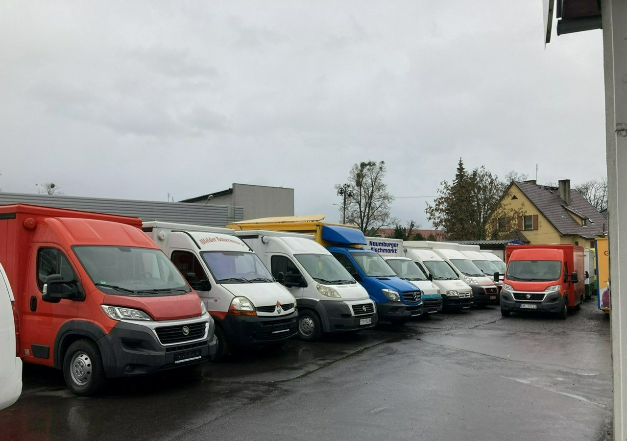 Fiat Ducato Ducato Autosklep Gastronomiczny Food Truck Foodtruck sklep bar - شاحنة بيع الطعام, شاحنة التوصيل: صورة 1 Fiat Ducato Ducato Autosklep Gastronomiczny Food Truck Foodtruck sklep bar - شاحنة بيع الطعام, شاحنة التوصيل: صورة 1