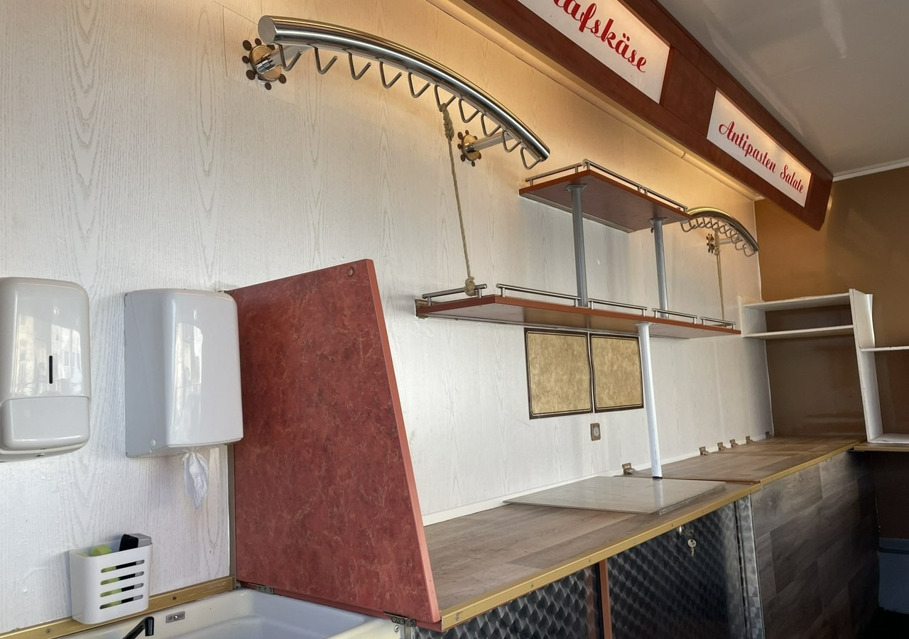 Fiat Ducato Ducato Autosklep wędlin Gastronomiczny Food Truck Foodtruck Sklep 20 - شاحنة بيع الطعام: صورة 3 Fiat Ducato Ducato Autosklep wędlin Gastronomiczny Food Truck Foodtruck Sklep 20 - شاحنة بيع الطعام: صورة 3