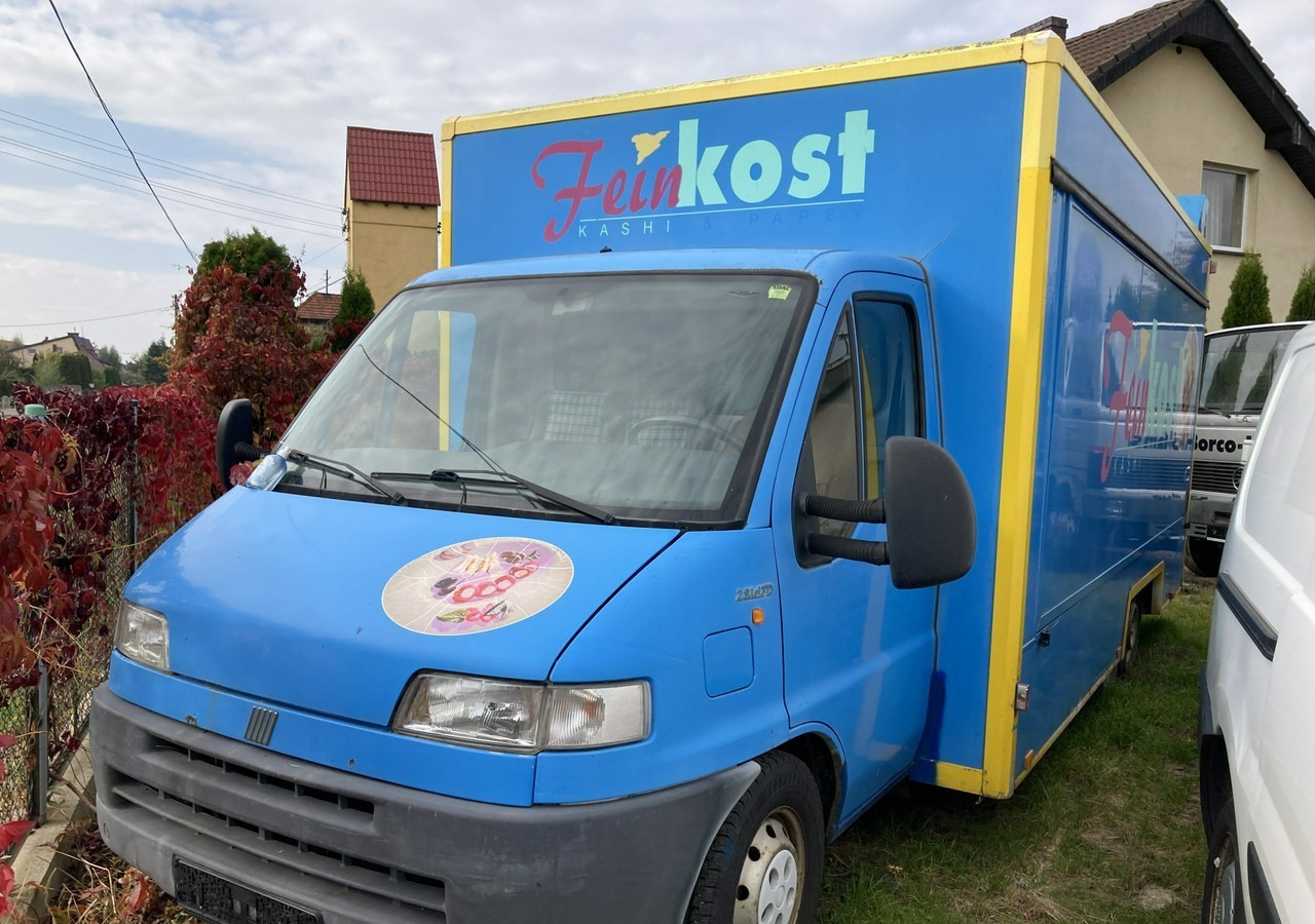 Fiat Ducato Ducato Autosklep wędlin Gastronomiczny Food Truck Foodtruck sklep - شاحنة بيع الطعام: صورة 5 Fiat Ducato Ducato Autosklep wędlin Gastronomiczny Food Truck Foodtruck sklep - شاحنة بيع الطعام: صورة 5