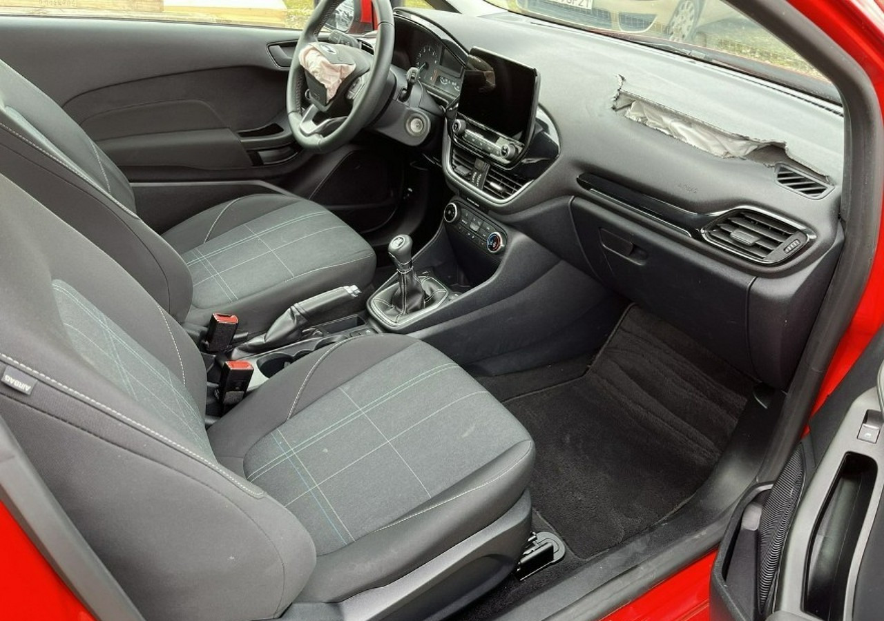 هاتشباك Ford Fiesta IX LIFT 1.1 Benzyna 75KM Klima Carplay Pakiet Winter Cool&Connect 2021: صورة 17