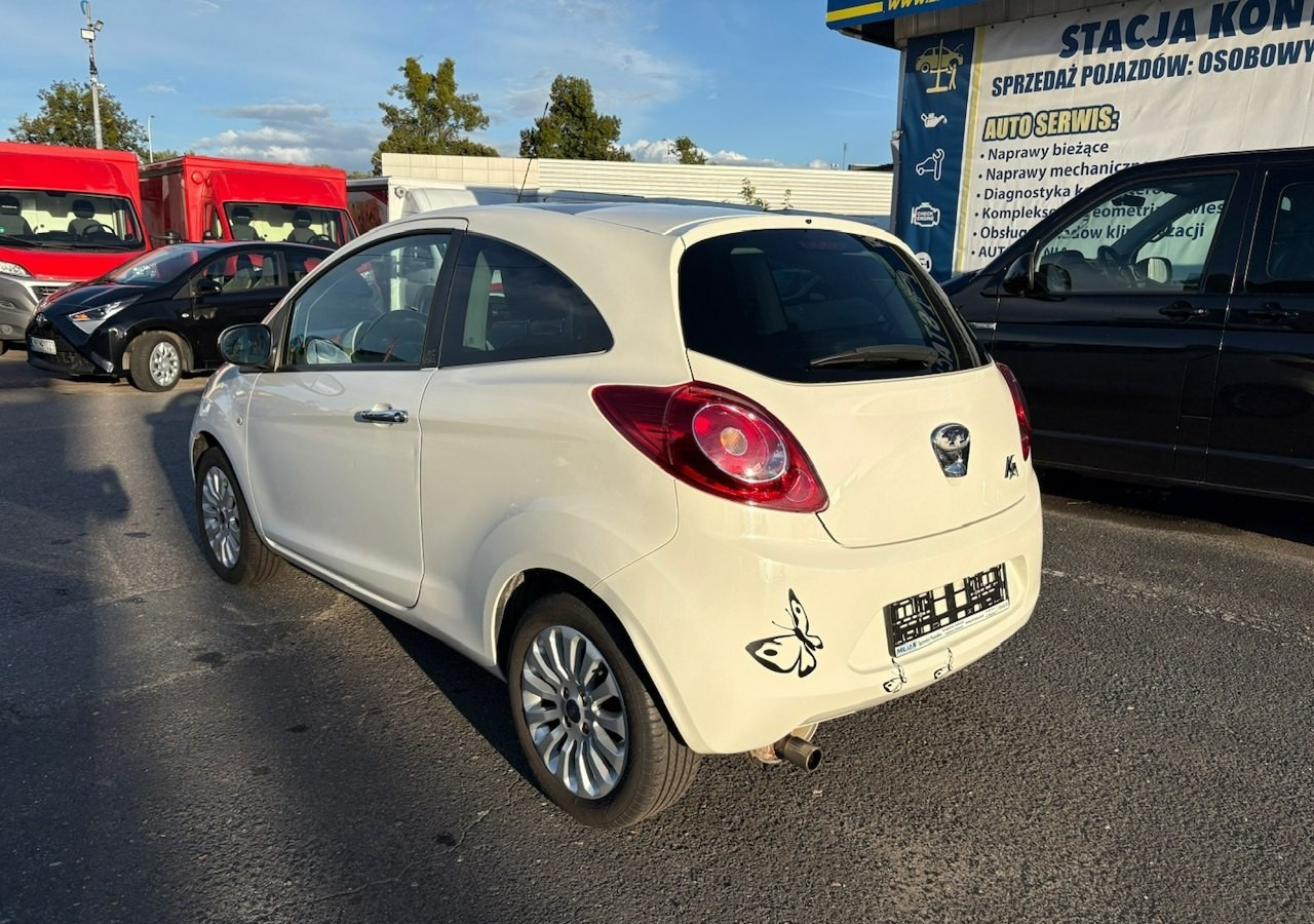 Ford KA II Ford KA 1.2 Champions Edition Klima Panorama 2012 - هاتشباك: صورة 3 Ford KA II Ford KA 1.2 Champions Edition Klima Panorama 2012 - هاتشباك: صورة 3