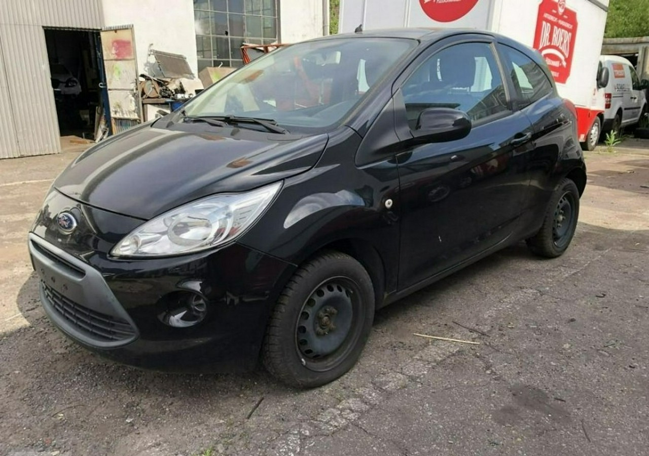 Ford KA II Ford KA 1,3 tdci 75KM 2012 - هاتشباك: صورة 1 Ford KA II Ford KA 1,3 tdci 75KM 2012 - هاتشباك: صورة 1