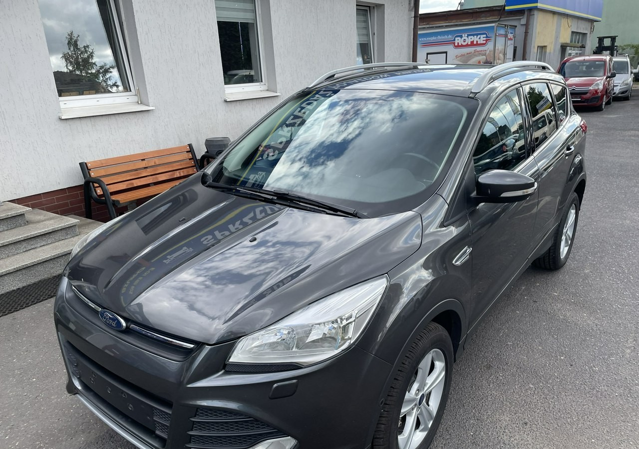 Ford Kuga II Ford Kuga 1.5 EcoBoost Bogate wyposażenie 63558km Model 2016 - سيارة دفع رباعي: صورة 1 Ford Kuga II Ford Kuga 1.5 EcoBoost Bogate wyposażenie 63558km Model 2016 - سيارة دفع رباعي: صورة 1