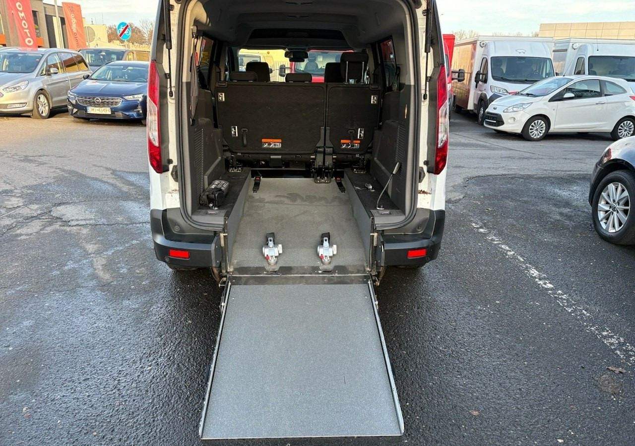 Ford Tourneo Connect II Connect Automat dla niepełnosprawnych Rampa Inwalida PFRON 2021 - سيارة ستيشن: صورة 5 Ford Tourneo Connect II Connect Automat dla niepełnosprawnych Rampa Inwalida PFRON 2021 - سيارة ستيشن: صورة 5