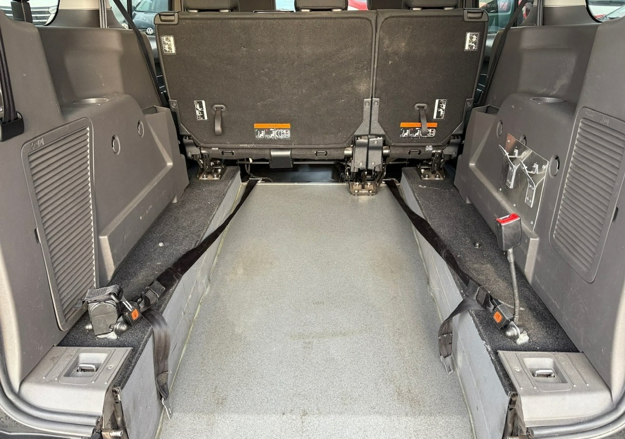 Ford Tourneo Connect II Connect Automat dla niepełnosprawnych Rampa Inwalida PFRON - سيارة ستيشن: صورة 3 Ford Tourneo Connect II Connect Automat dla niepełnosprawnych Rampa Inwalida PFRON - سيارة ستيشن: صورة 3