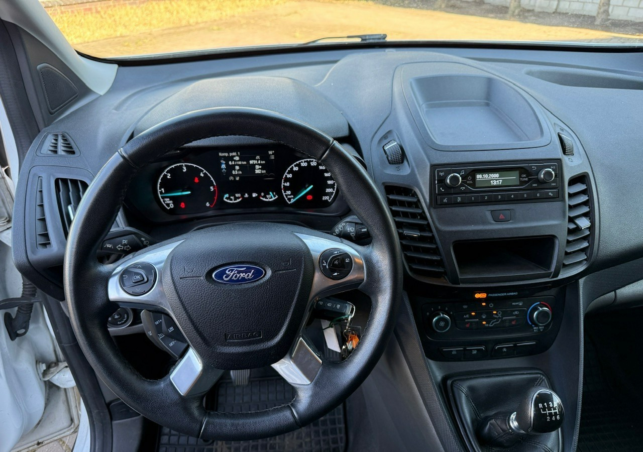 سيارة Ford Tourneo Connect II Connect dla niepełnosprawnych Rampa Inwalida Bogate wersja PFRON 20: صورة 16