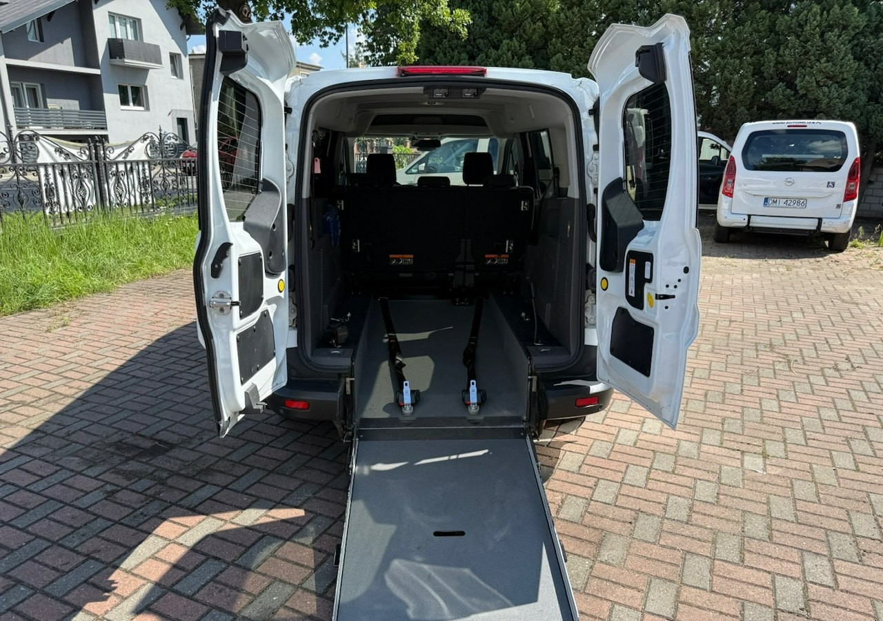 Ford Tourneo Connect II Connect dla niepełnosprawnych Rampa Inwalida PFRON Model 2021 - سيارة: صورة 2 Ford Tourneo Connect II Connect dla niepełnosprawnych Rampa Inwalida PFRON Model 2021 - سيارة: صورة 2