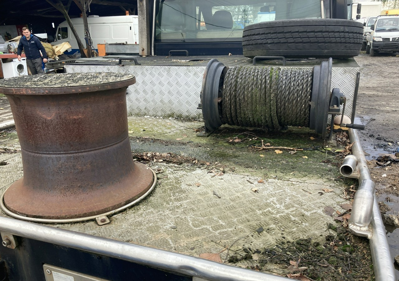 Ford Transit Ford Transit z wyciągiem do sieci rybnych wyciągarka portowa kuter m - آلية المنفعة/ مركبة خاصة, شاحنة التوصيل: صورة 4 Ford Transit Ford Transit z wyciągiem do sieci rybnych wyciągarka portowa kuter m - آلية المنفعة/ مركبة خاصة, شاحنة التوصيل: صورة 4