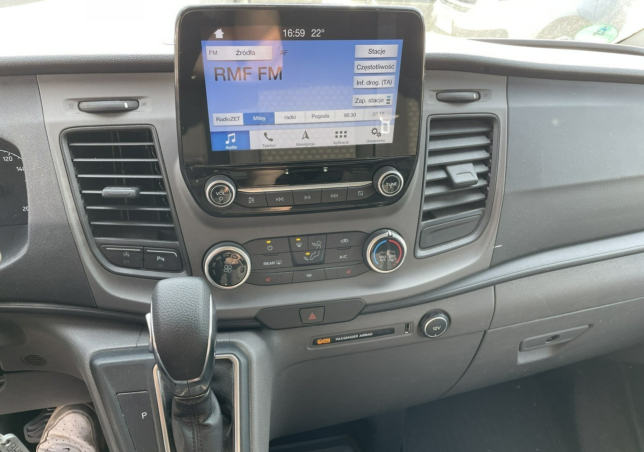 Ford Transit Transit Custom Ford Transit Custom 2.0-130KM AUTOMAT Klima Model 201 - فان: صورة 3 Ford Transit Transit Custom Ford Transit Custom 2.0-130KM AUTOMAT Klima Model 201 - فان: صورة 3