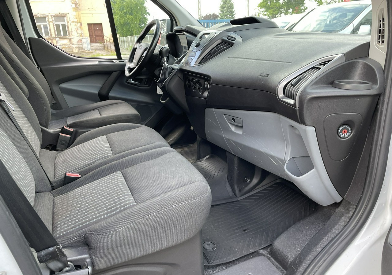 Ford Transit Transit Custom Transit Custom 2.0 Klima 153tkm Model 2018 - فان: صورة 4 Ford Transit Transit Custom Transit Custom 2.0 Klima 153tkm Model 2018 - فان: صورة 4