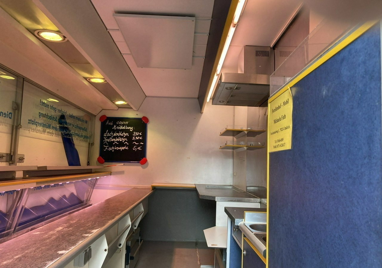Inna Inny Autosklep wędlin Gastronomiczna food truck foodtruck sklep Klima199 - مقطورة بيع ( الأغذية): صورة 2 Inna Inny Autosklep wędlin Gastronomiczna food truck foodtruck sklep Klima199 - مقطورة بيع ( الأغذية): صورة 2