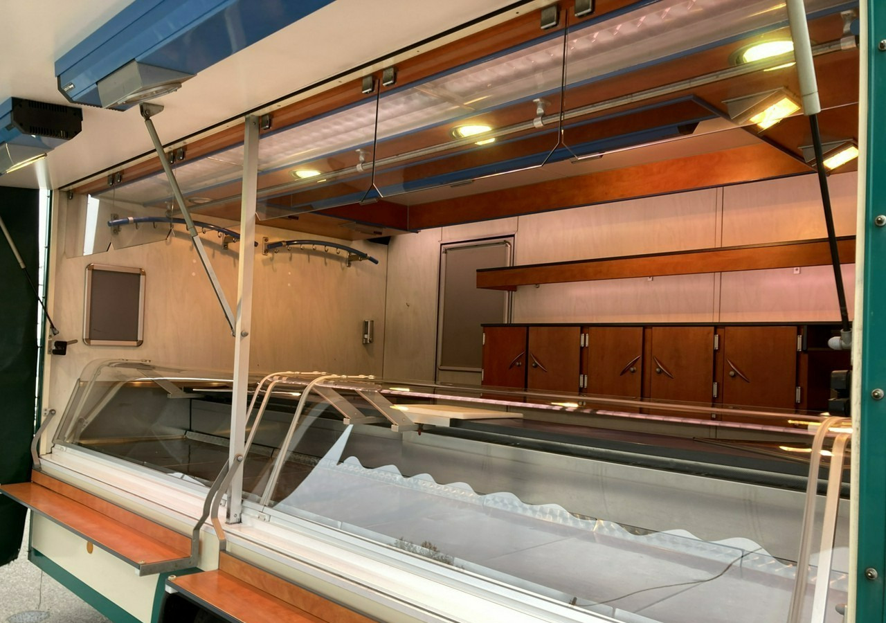 مقطورة بيع ( الأغذية) Inna Inny Autosklep wędlin Gastronomiczna food truck foodtruck sklep bar 2000: صورة 7 مقطورة بيع ( الأغذية) Inna Inny Autosklep wędlin Gastronomiczna food truck foodtruck sklep bar 2000: صورة 7