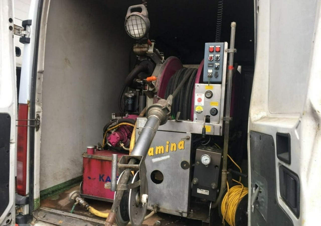 Iveco 35 Urządzenie Kanalizacja Wuko Asenizacyjny Kret - آلية المنفعة/ مركبة خاصة: صورة 3 Iveco 35 Urządzenie Kanalizacja Wuko Asenizacyjny Kret - آلية المنفعة/ مركبة خاصة: صورة 3