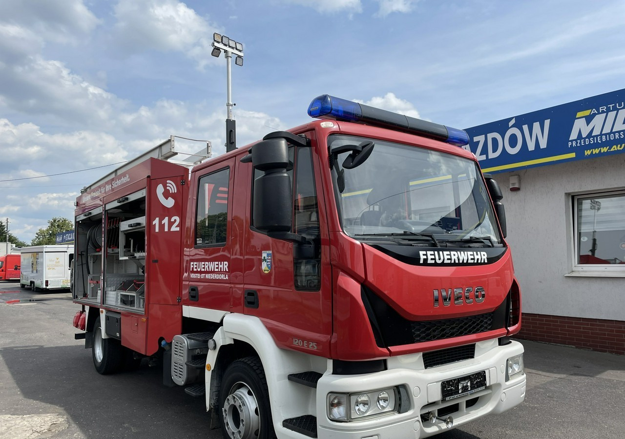 Iveco Inny Iveco IVECO ML120E250 Straż Pożarna 7-osb Gaśnicza 2500 L 2008 - سيارة إطفاء: صورة 1 Iveco Inny Iveco IVECO ML120E250 Straż Pożarna 7-osb Gaśnicza 2500 L 2008 - سيارة إطفاء: صورة 1