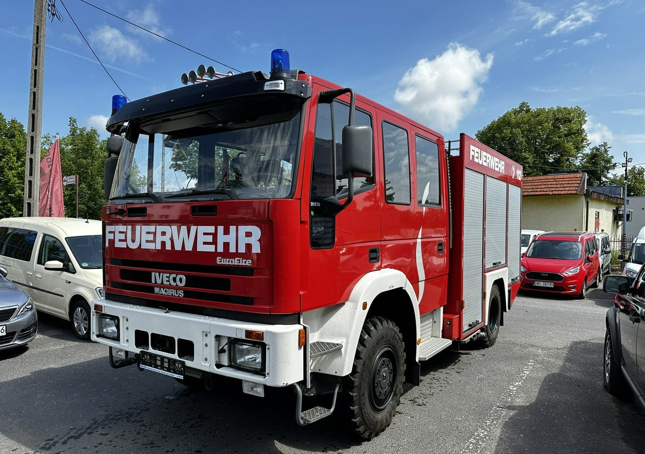 Iveco Inny Iveco Iveco Magirus FF95E Straż Pożarna Gaśnicza 4X4 Metz 96 jak Nowa - سيارة إطفاء: صورة 1 Iveco Inny Iveco Iveco Magirus FF95E Straż Pożarna Gaśnicza 4X4 Metz 96 jak Nowa - سيارة إطفاء: صورة 1