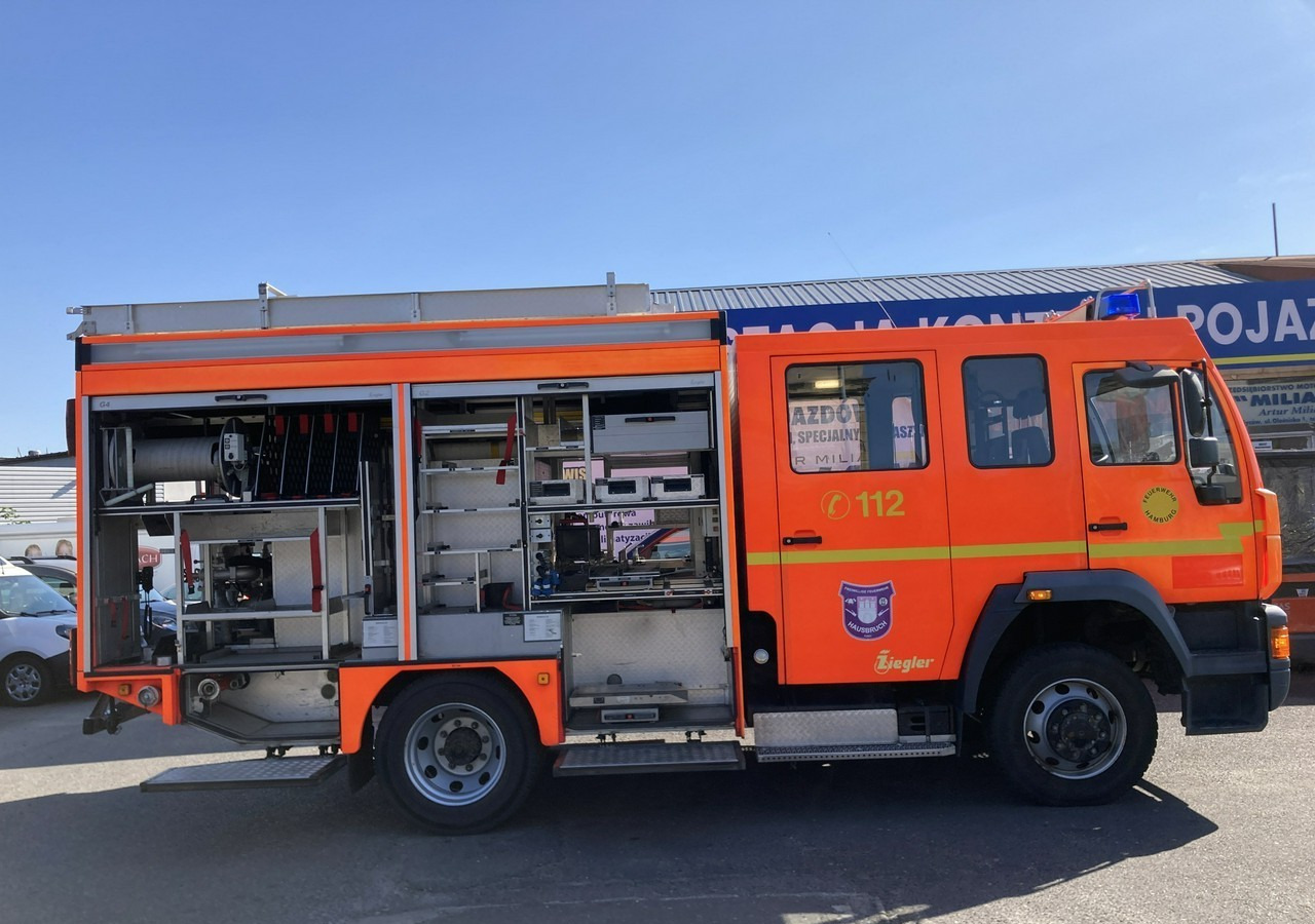 MAN MAN 15,250 Straż pożarna gaśnicza 9-osobowa 4X4 Wóz strażacki MAN 15,250 Straż pożarna gaśnicza 9-osobowa 4X4 Wóz strażacki - سيارة إطفاء: صورة 2 MAN MAN 15,250 Straż pożarna gaśnicza 9-osobowa 4X4 Wóz strażacki MAN 15,250 Straż pożarna gaśnicza 9-osobowa 4X4 Wóz strażacki - سيارة إطفاء: صورة 2