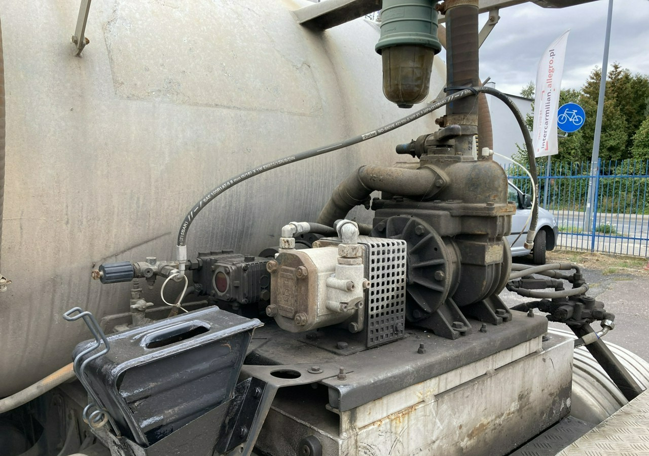 Mercedes-Benz Atego Atego716 Toitoi dowywozu WC Asanizacyjny Wuko Kanalizacja Toi Toi 20 - شاحنة الشفط: صورة 5 Mercedes-Benz Atego Atego716 Toitoi dowywozu WC Asanizacyjny Wuko Kanalizacja Toi Toi 20 - شاحنة الشفط: صورة 5