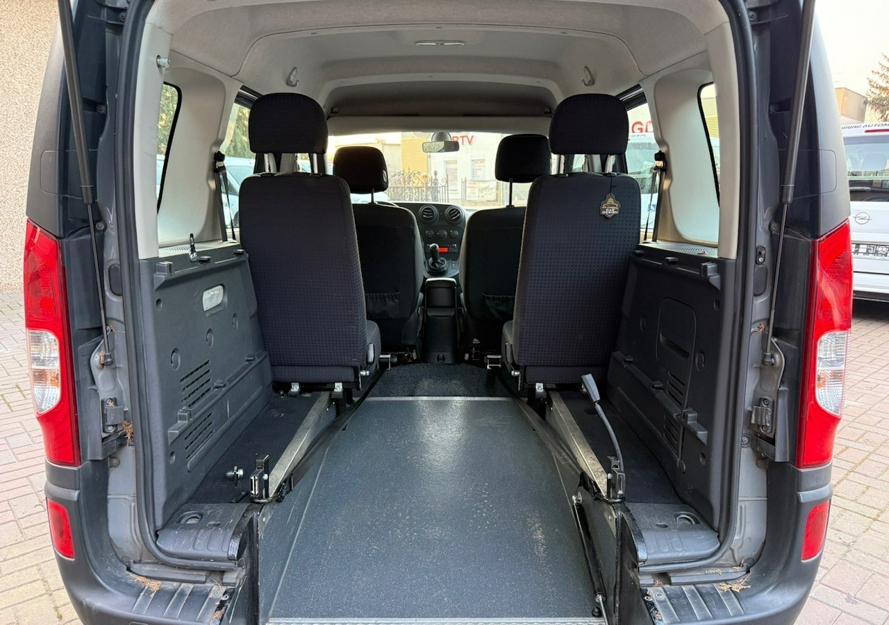 Mercedes-Benz Citan Mercedes Citan dla Niepełnosprawnych Inwalida Rampa 2018 - سيارة: صورة 3 Mercedes-Benz Citan Mercedes Citan dla Niepełnosprawnych Inwalida Rampa 2018 - سيارة: صورة 3