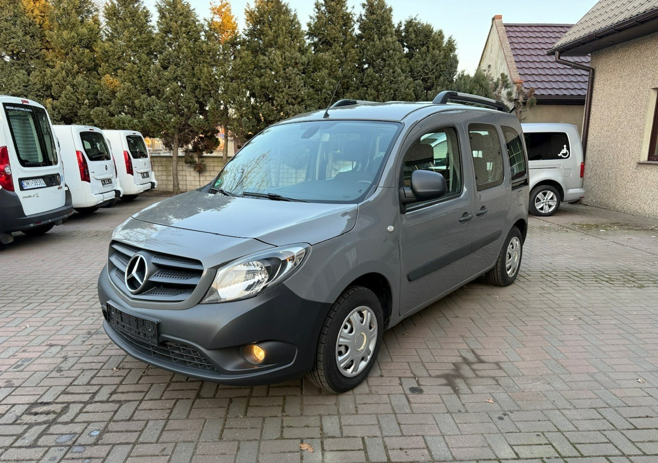 Mercedes-Benz Citan Mercedes Citan dla Niepełnosprawnych Inwalida Rampa 2018 - سيارة: صورة 5 Mercedes-Benz Citan Mercedes Citan dla Niepełnosprawnych Inwalida Rampa 2018 - سيارة: صورة 5