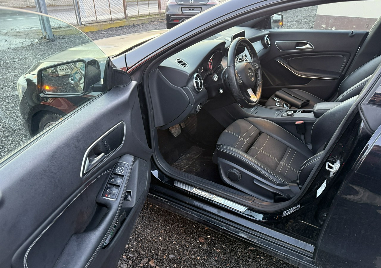 Mercedes-Benz Klasa CLA C117/X117 Mercedes-Benz Klasa CLA Mercedes CLA 250 4MATIC 2.0-210KM Bogate wyposażenie 2016 - سيارة: صورة 2 Mercedes-Benz Klasa CLA C117/X117 Mercedes-Benz Klasa CLA Mercedes CLA 250 4MATIC 2.0-210KM Bogate wyposażenie 2016 - سيارة: صورة 2