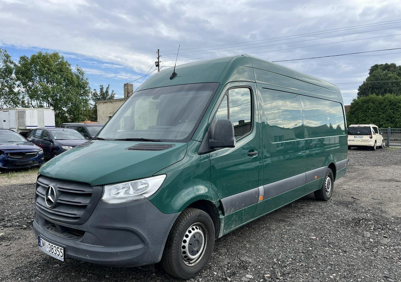Mercedes-Benz Sprinter Sprinter 311 CDI Maxi Model 2020 - فان: صورة 3 Mercedes-Benz Sprinter Sprinter 311 CDI Maxi Model 2020 - فان: صورة 3