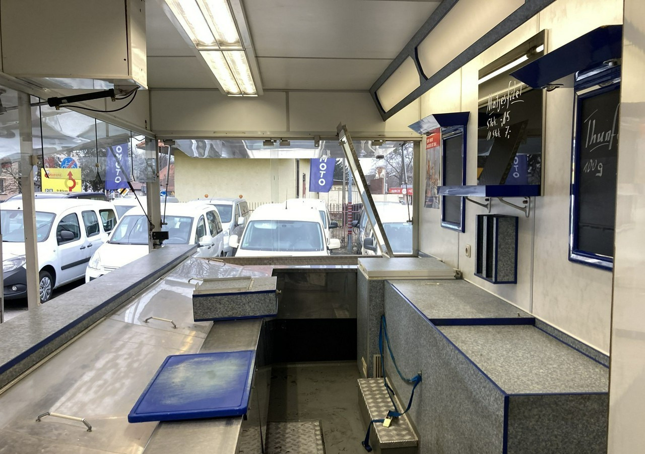 Mercedes-Benz Sprinter Sprinter Autosklep Gastronomiczny wędli Ryb Food Truck Foodtruck skl - شاحنة بيع الطعام: صورة 4 Mercedes-Benz Sprinter Sprinter Autosklep Gastronomiczny wędli Ryb Food Truck Foodtruck skl - شاحنة بيع الطعام: صورة 4