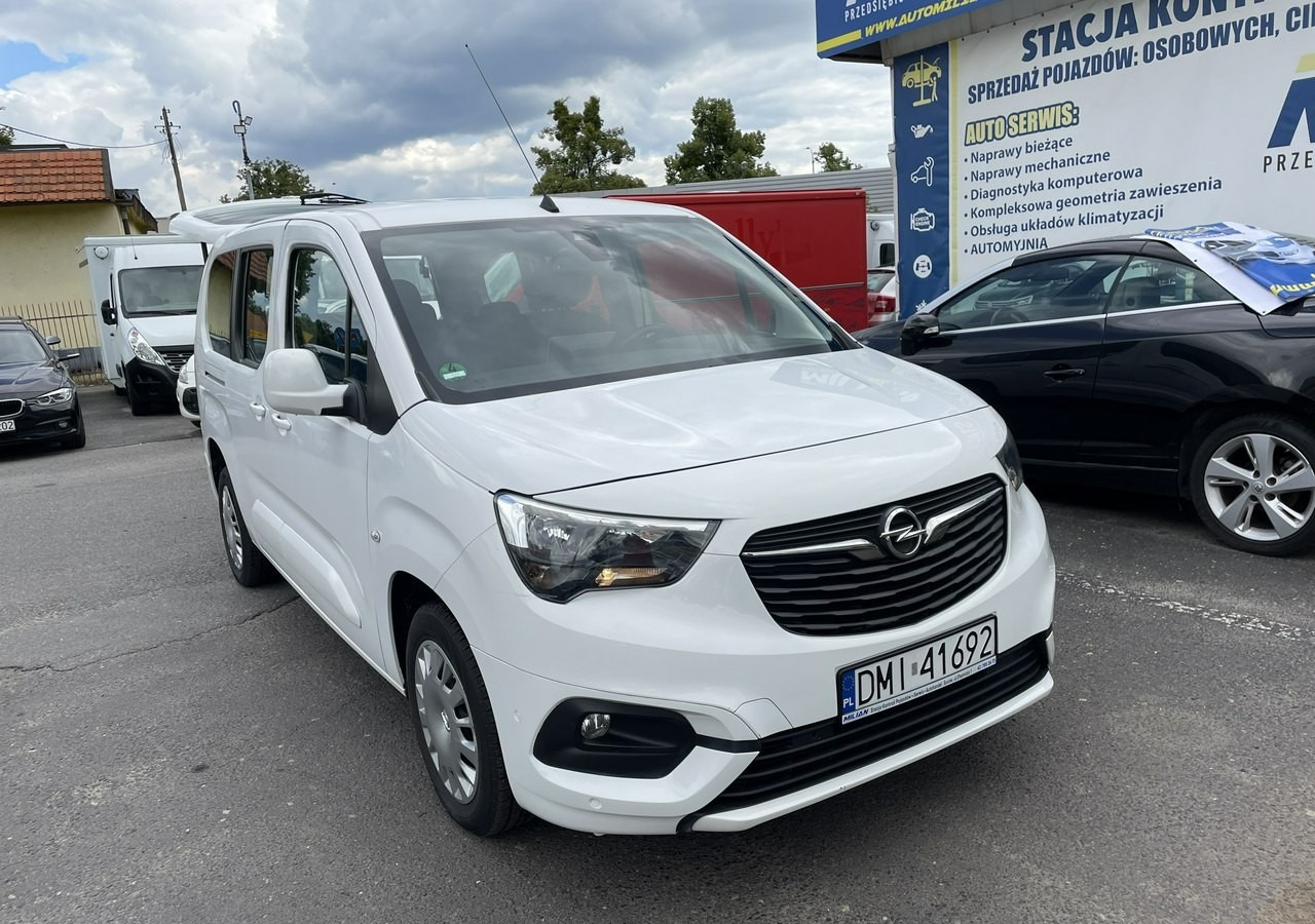 Opel Combo IV Combo Life Combo Life Maxi Niepełnosprawnych inwalida rampa PFRON Model - سيارة: صورة 2 Opel Combo IV Combo Life Combo Life Maxi Niepełnosprawnych inwalida rampa PFRON Model - سيارة: صورة 2
