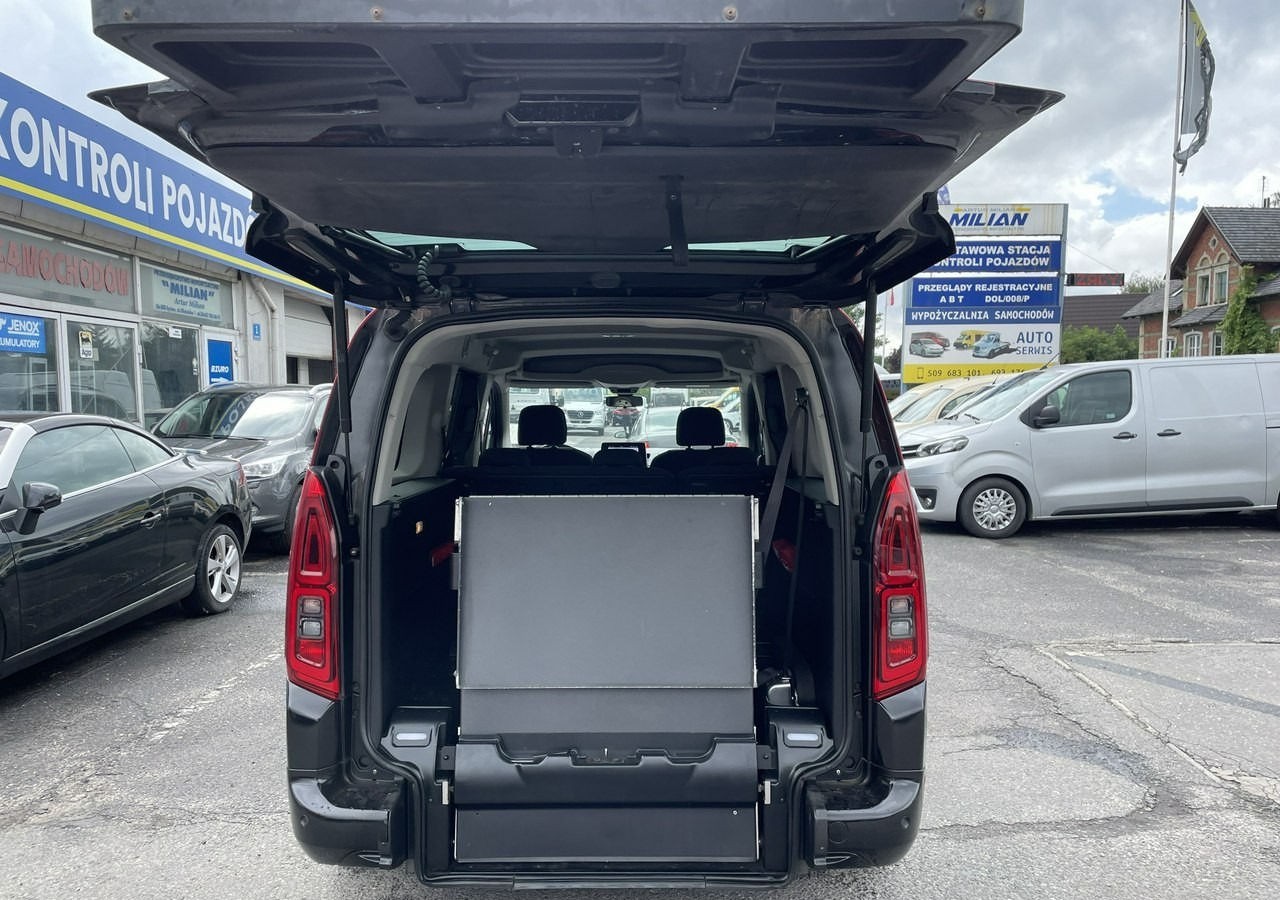 Opel Combo IV Combo Life Combo Life Maxi Niepełnosprawnych inwalida rampa PFRON Model - سيارة: صورة 3 Opel Combo IV Combo Life Combo Life Maxi Niepełnosprawnych inwalida rampa PFRON Model - سيارة: صورة 3