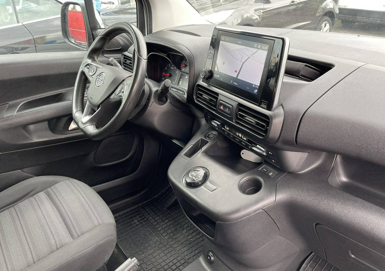 Opel Combo IV Combo Life Combo Life Maxi Niepełnosprawnych inwalida rampa PFRON Model - سيارة: صورة 4 Opel Combo IV Combo Life Combo Life Maxi Niepełnosprawnych inwalida rampa PFRON Model - سيارة: صورة 4